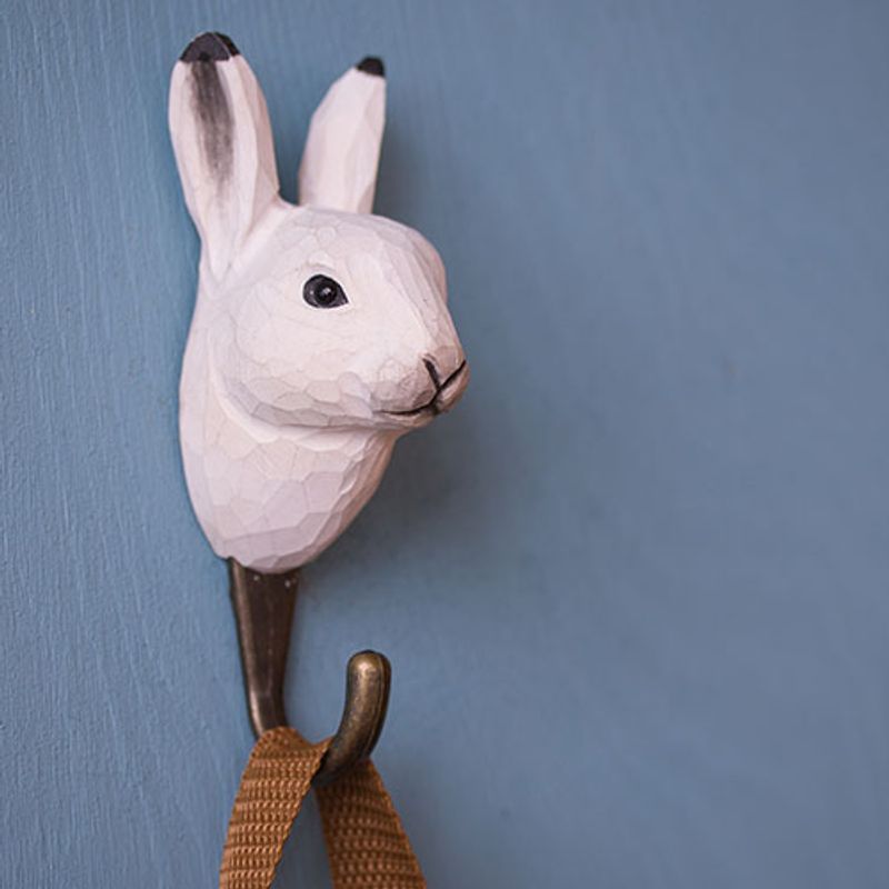 Håndspikket knagg. Polar Hare