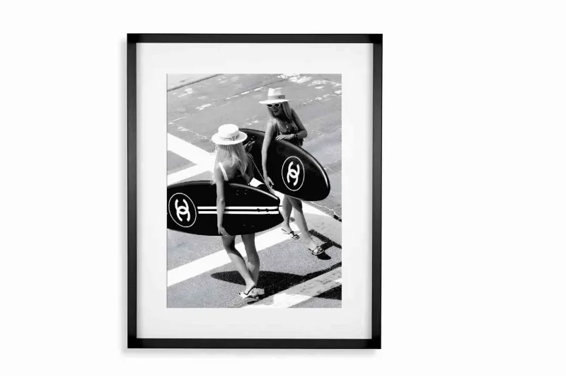  Chanel surf girl